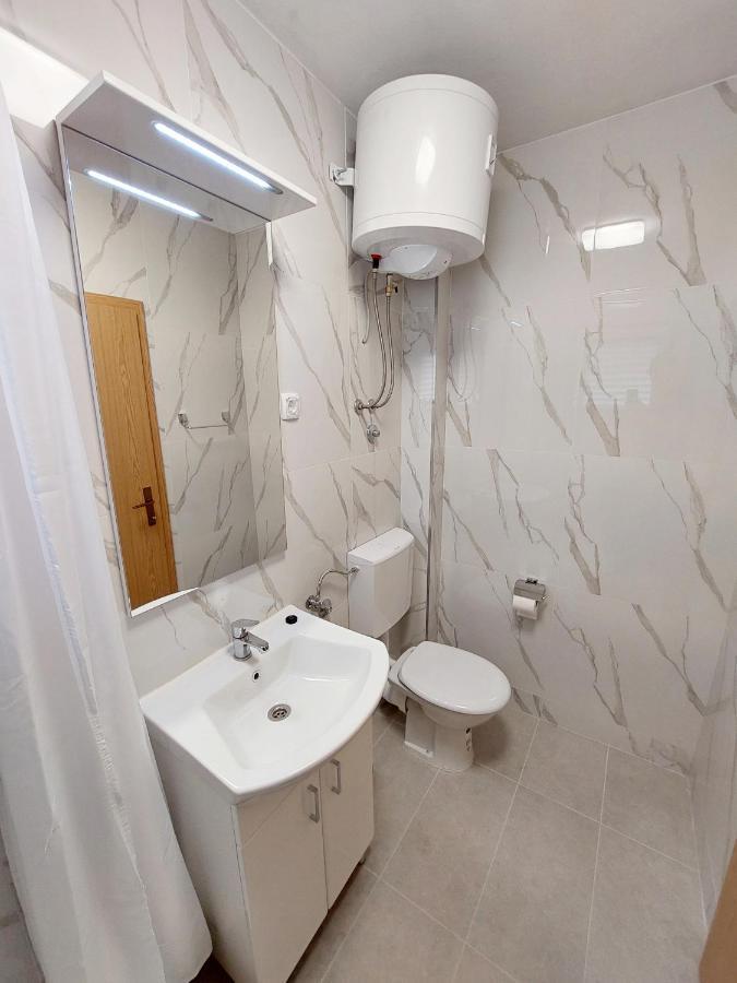Apartmani Korljan Gradac  Extérieur photo