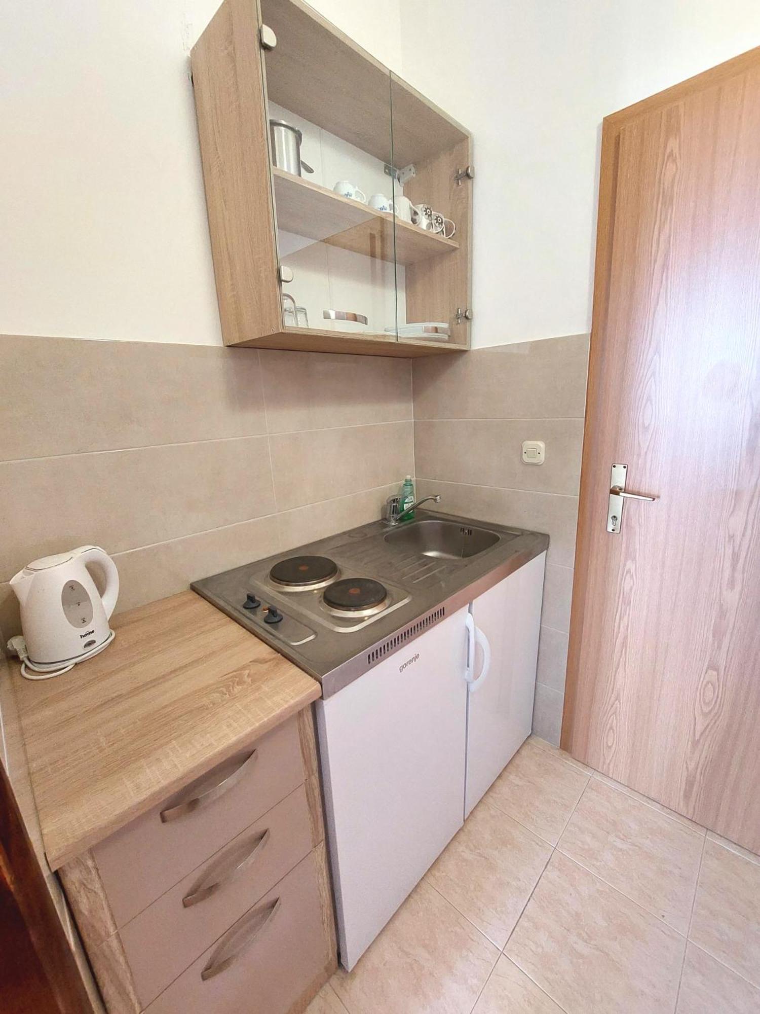 Apartmani Korljan Gradac  Extérieur photo